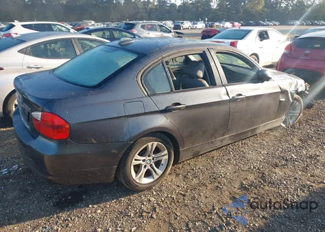 2008 BMW 328Xi из США, поврежденный, VIN WBAVC73578KP39182